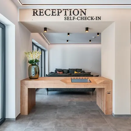 Hotel apartamentowy Lenz By Inncomer 4*