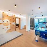 Lenz By Inncomer 4*