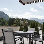 Lenz By Inncomer 4*
